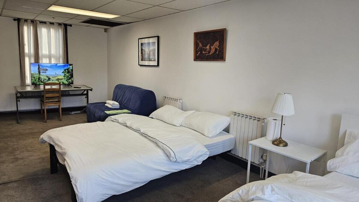 London Stockwell Station Apartment Номер фото